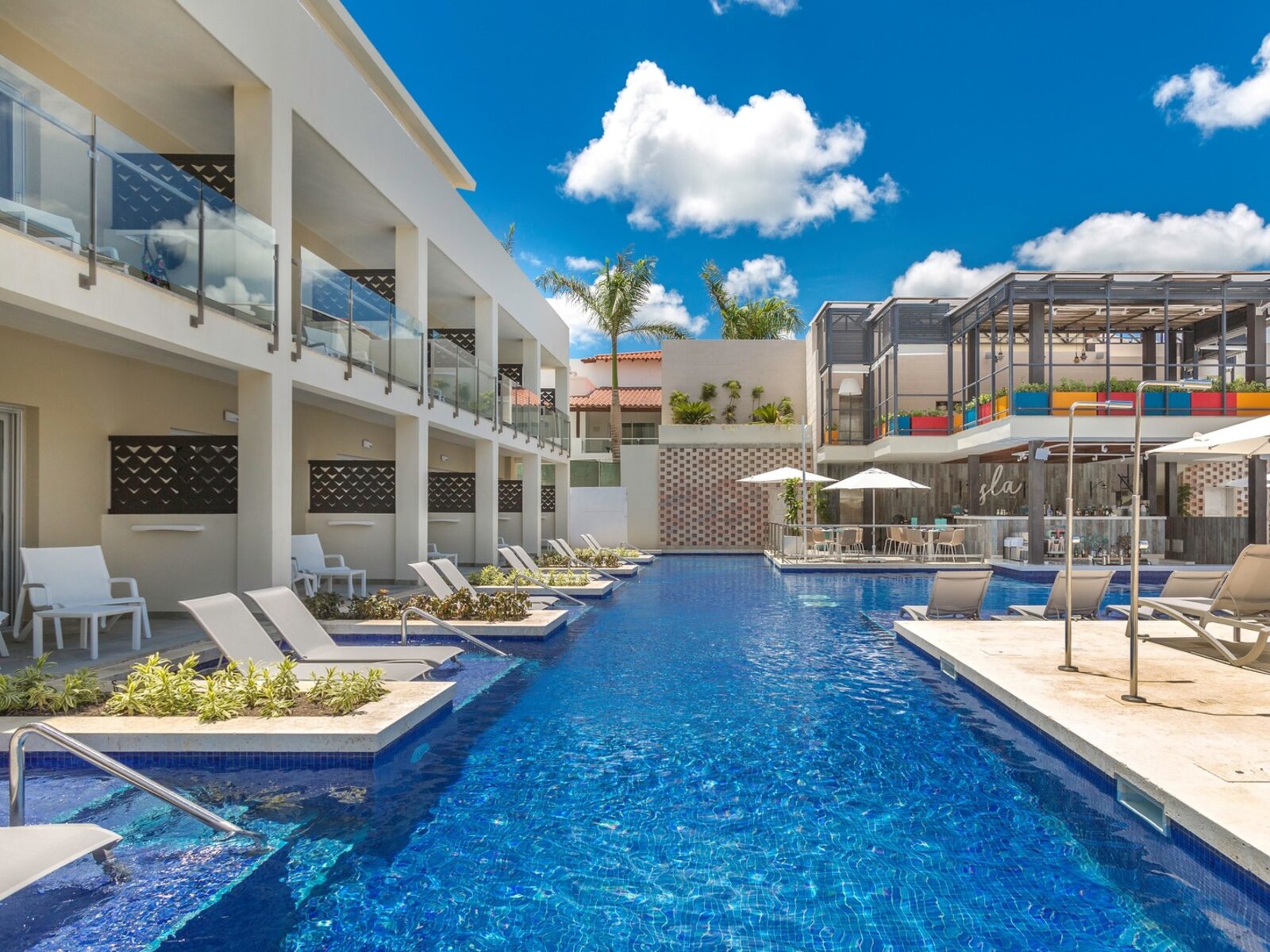 001 - Catalonia Royal La Romana.jpg