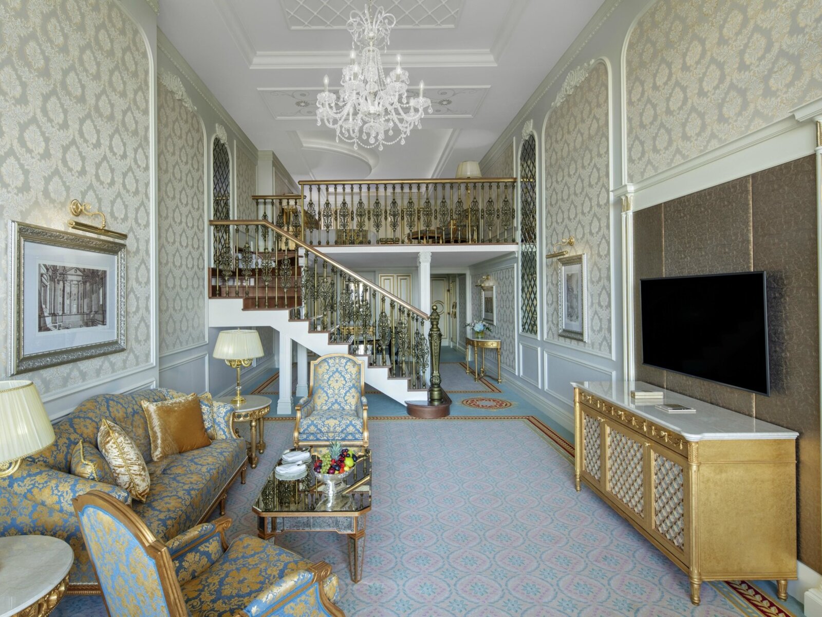 045 - Emerald Palace Kempinski Hotel .jpg