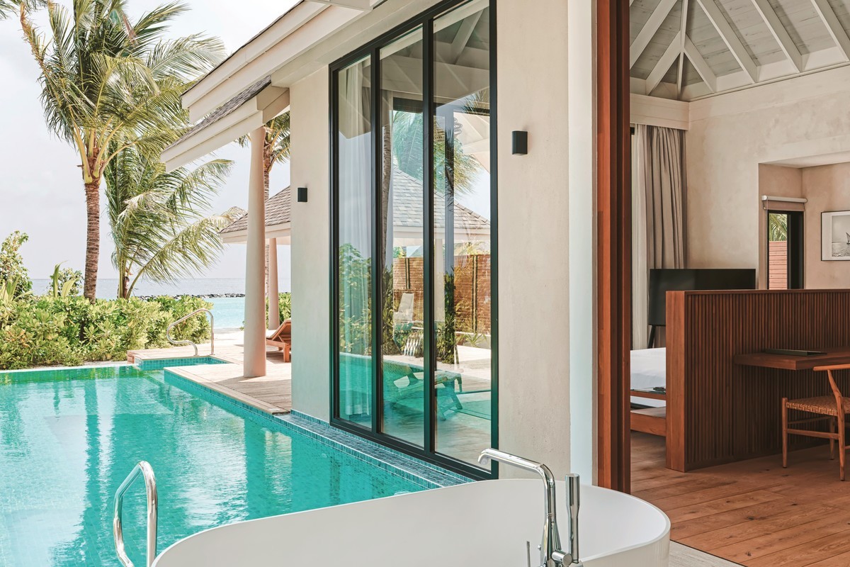 016 - ananea Madivaru Maldives.jpg