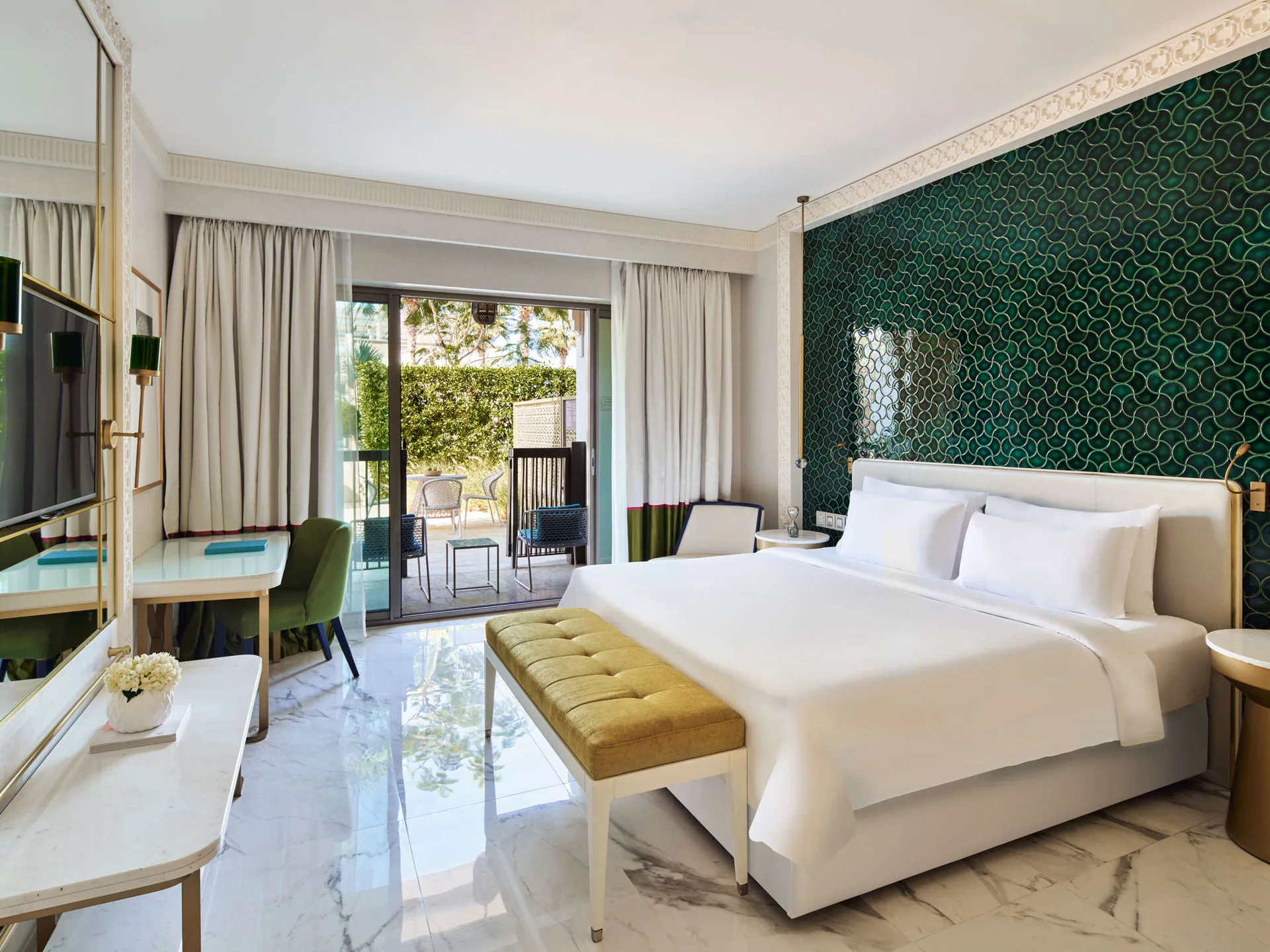 Rixos Premium Saadiyat Island · Two Bedroom Family Room - Garden View with king and twin bedded