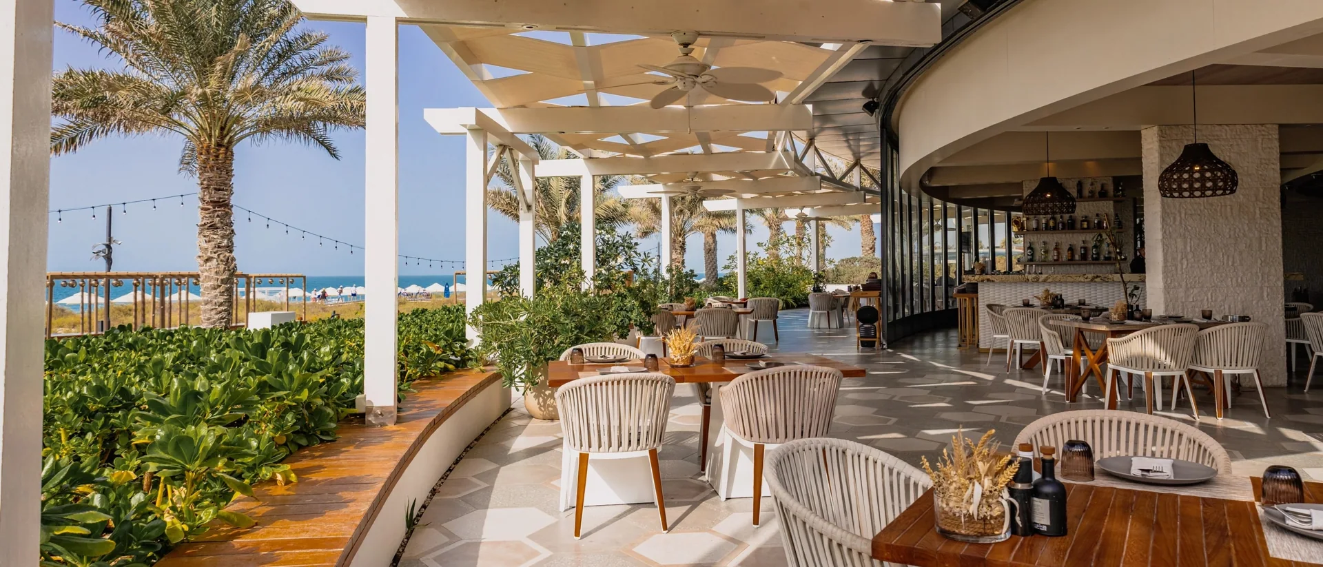 Jumeirah Saadiyat Island · Tean