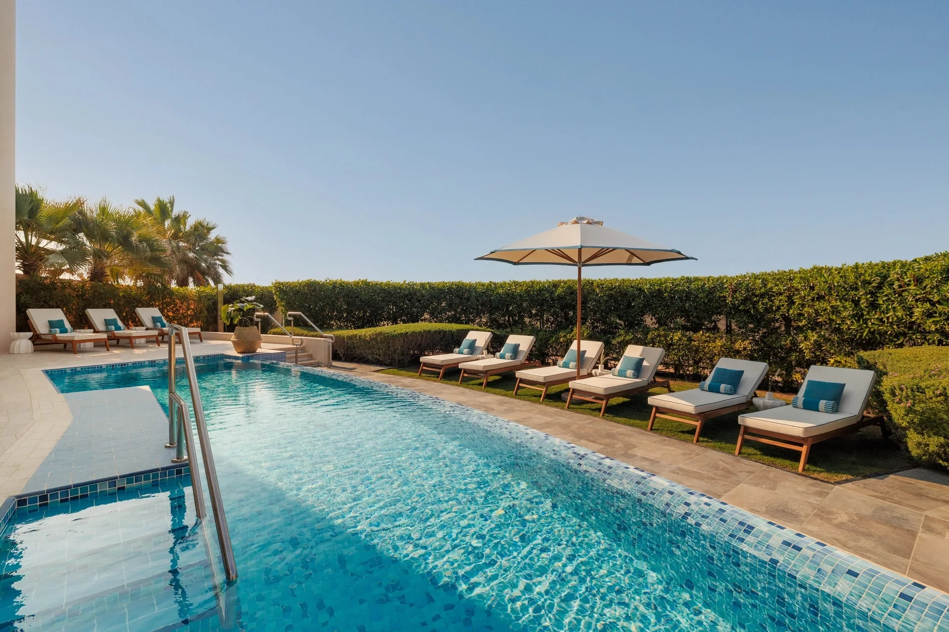 Jumeirah Saadiyat Island · Five Bedroom Duplex Beachfront Villa