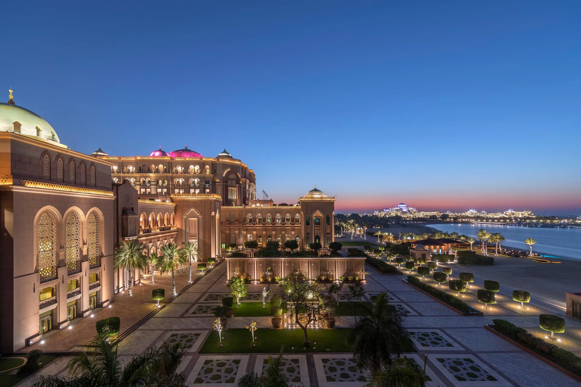 Emirates Palace Mandarin Oriental, Abu Dhabi · Emirates Palace – Außenansicht