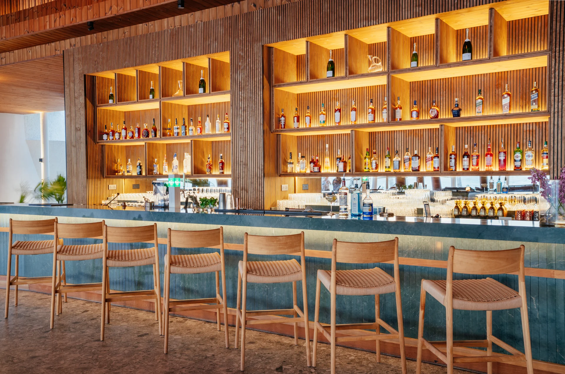 ananea Madivaru Maldives · Sting Bar