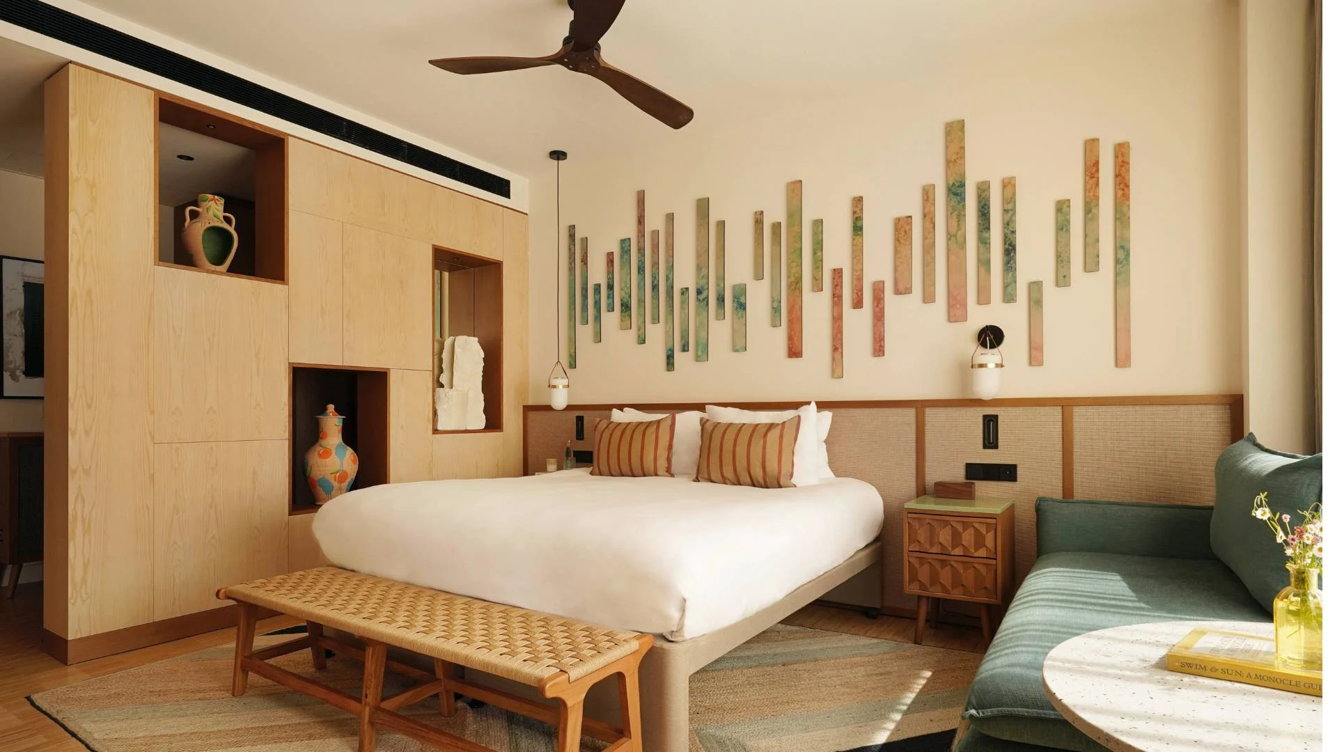 Kimpton Aysla Mallorca · King-Size-Bett mit Balkon
