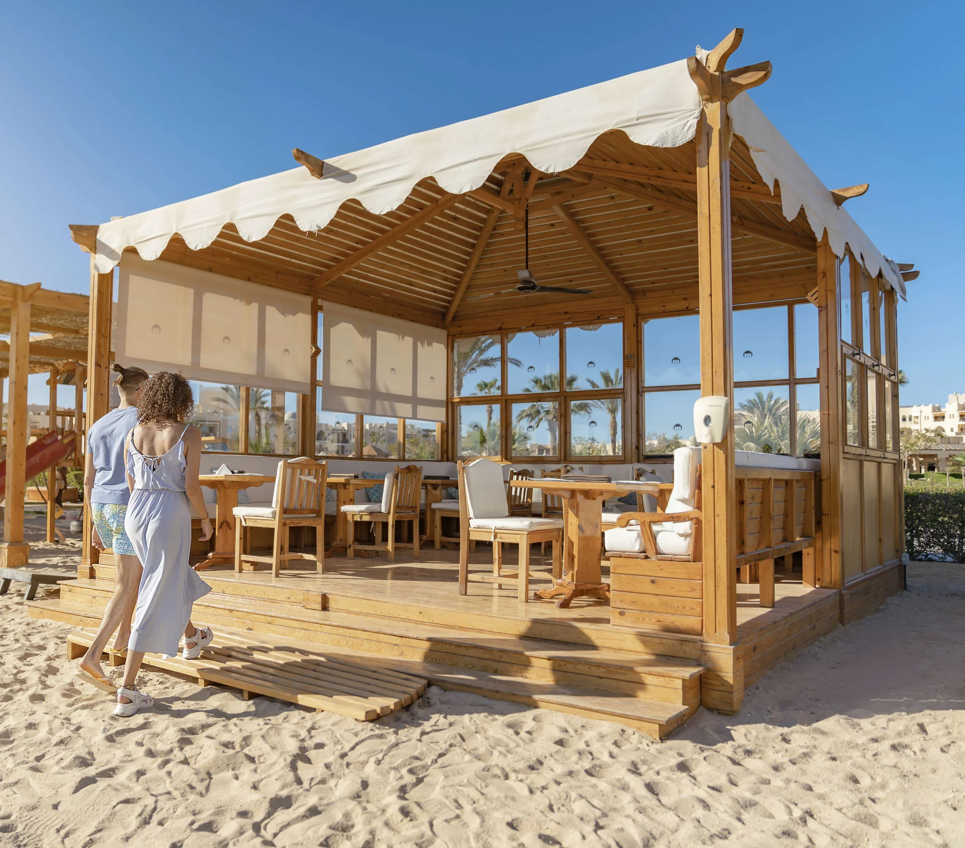 Kempinski Hotel Soma Bay · Beachcomber Bar