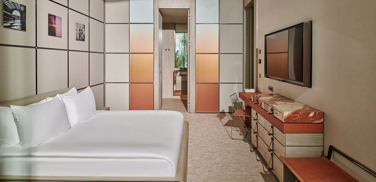 Voyage Kundu · Lagoon Swim Up 2+1
