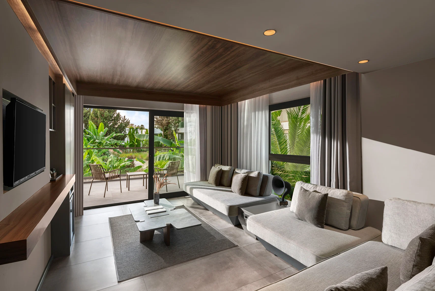 Paloma Finesse Side · FAMILIEN SUITE MIT GARTENBLICK