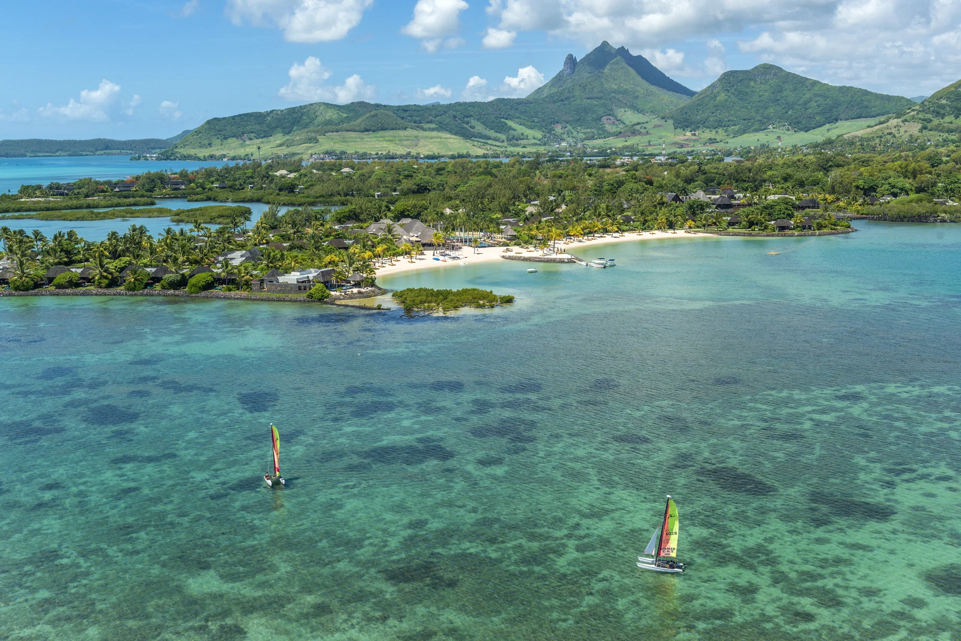 Four Seasons Resort Mauritius at Anahita · Wassersport