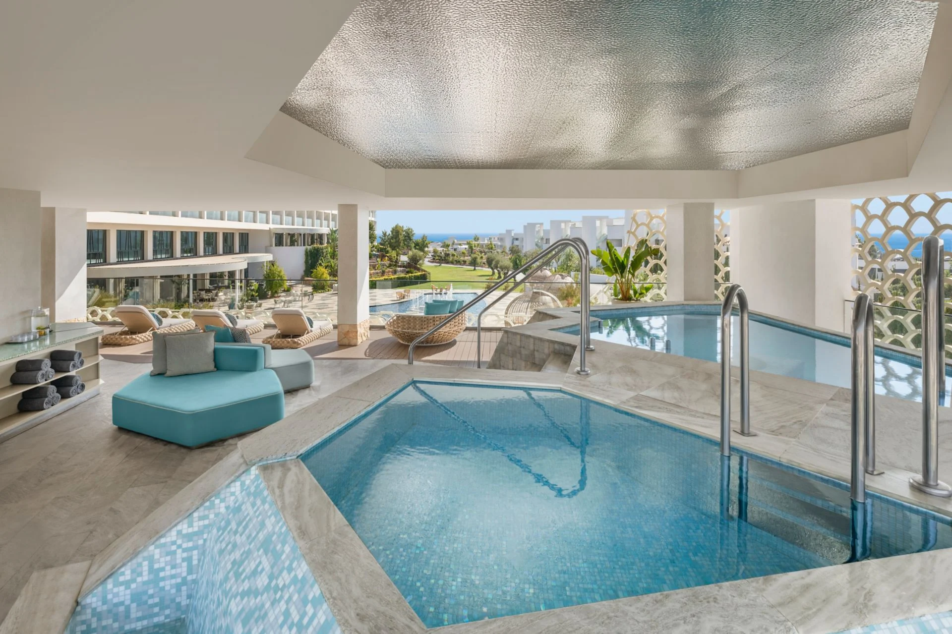 W Algarve · AWAY Spa