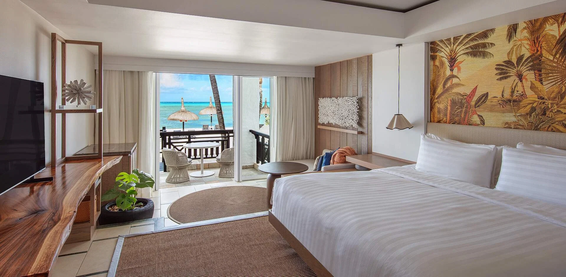 Shangri-La Le Touessrok, Mauritius · Coral Beachfront Room