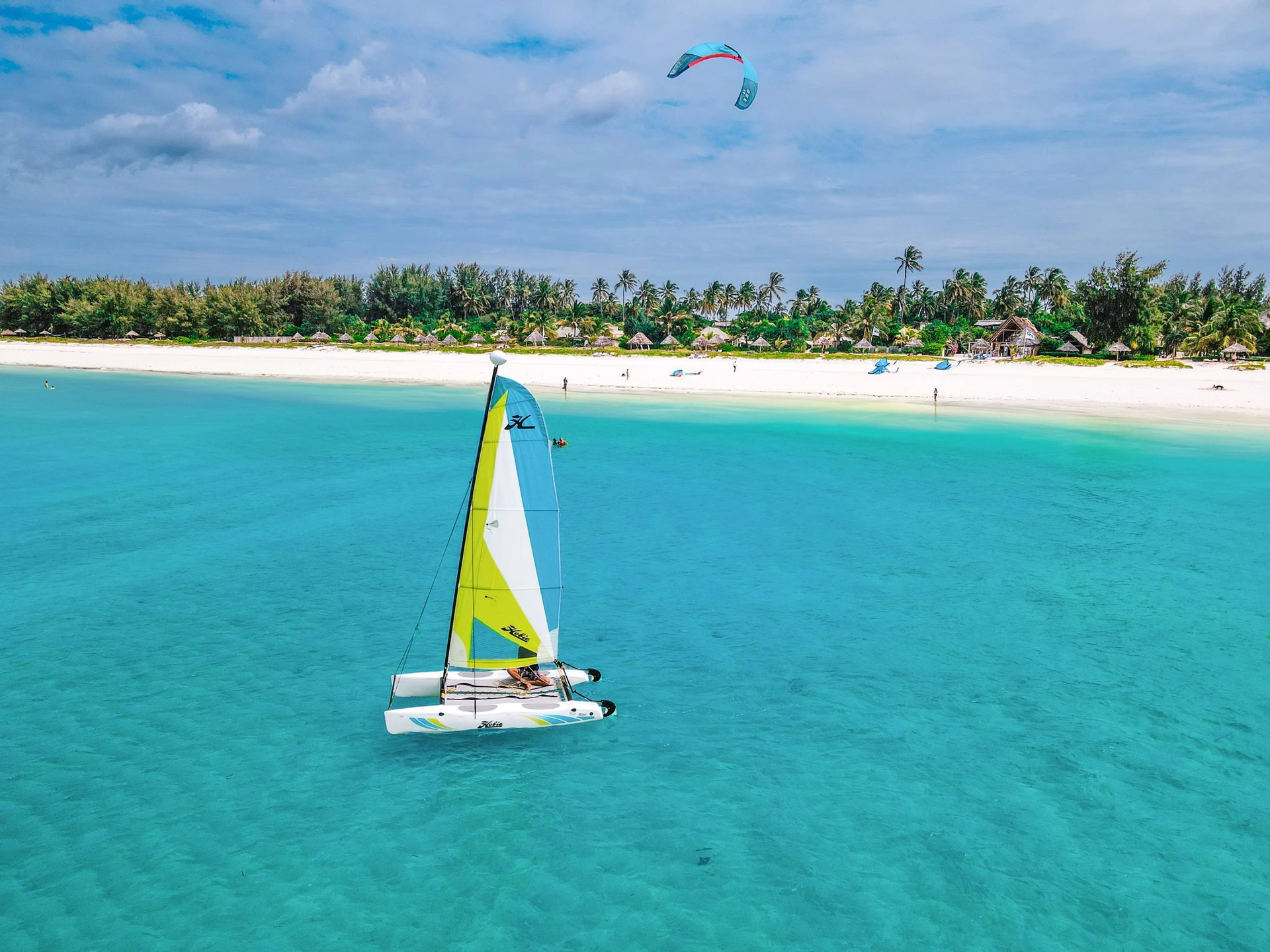 Zanzibar White Sand Luxury Villas & Spa · Wassersport & Kitesurfen
