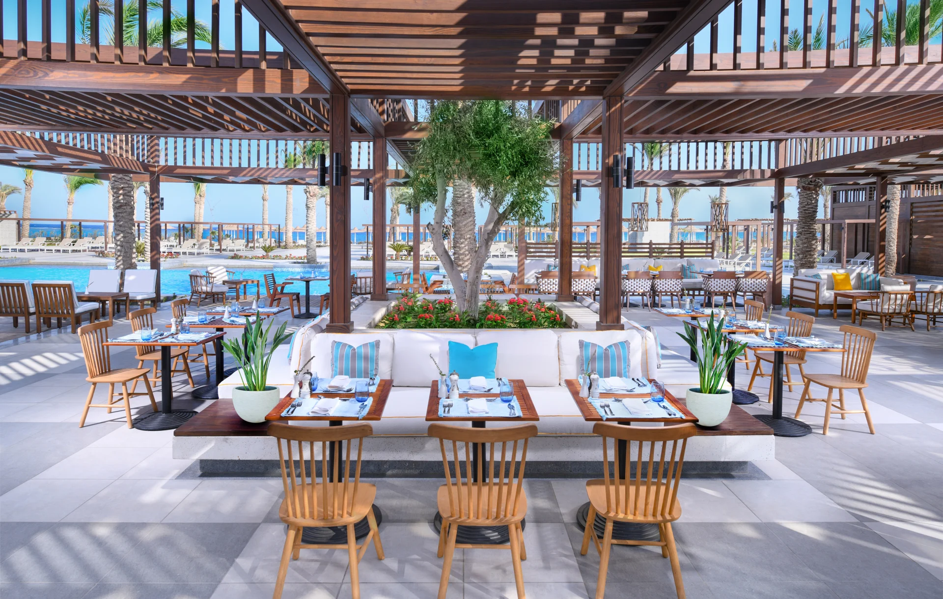 JAZ Costa Mares · Anchor Pool Bar