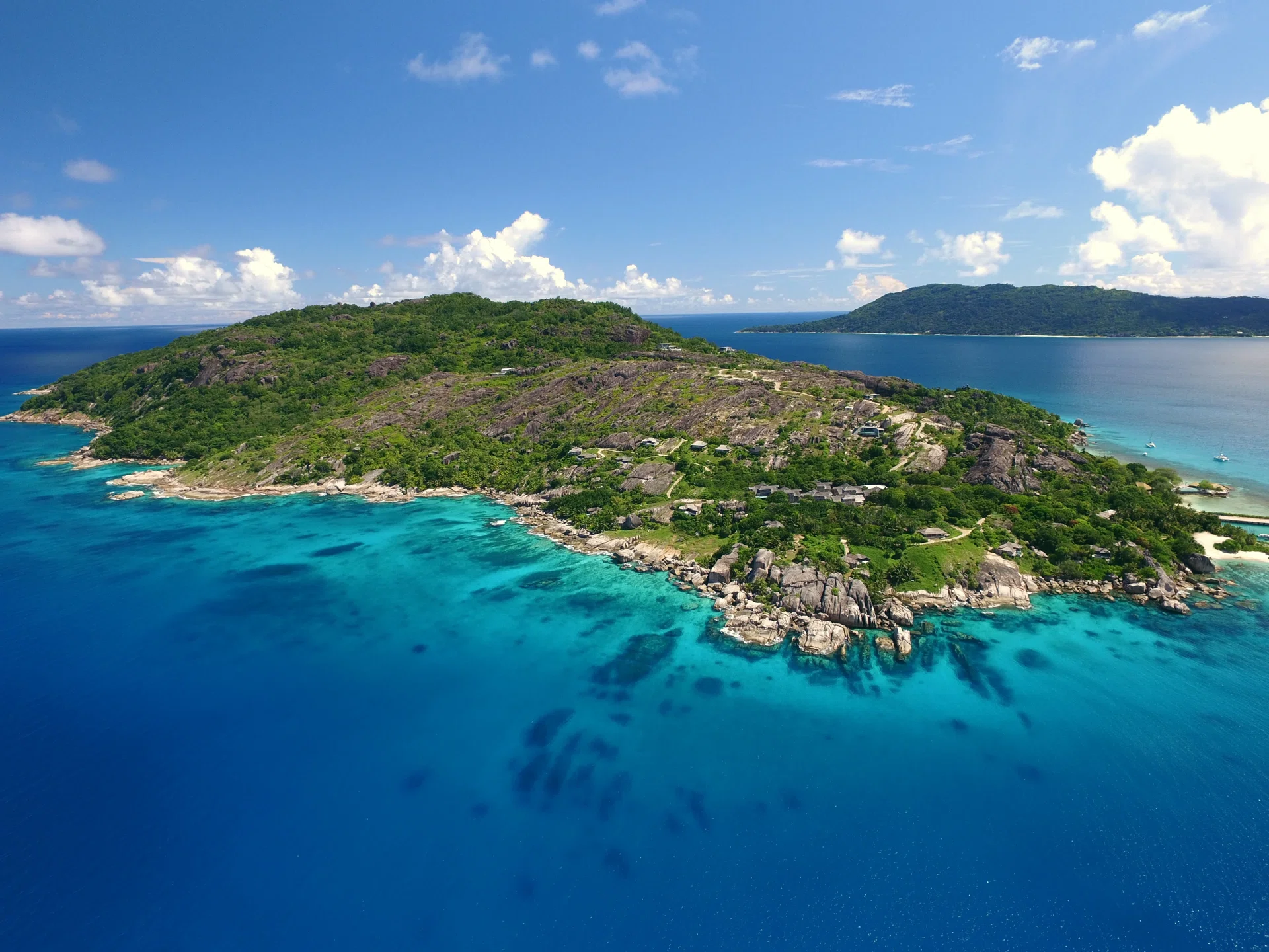 Six Senses Zil Pasyon · Félicité und das Resort aus der Luft