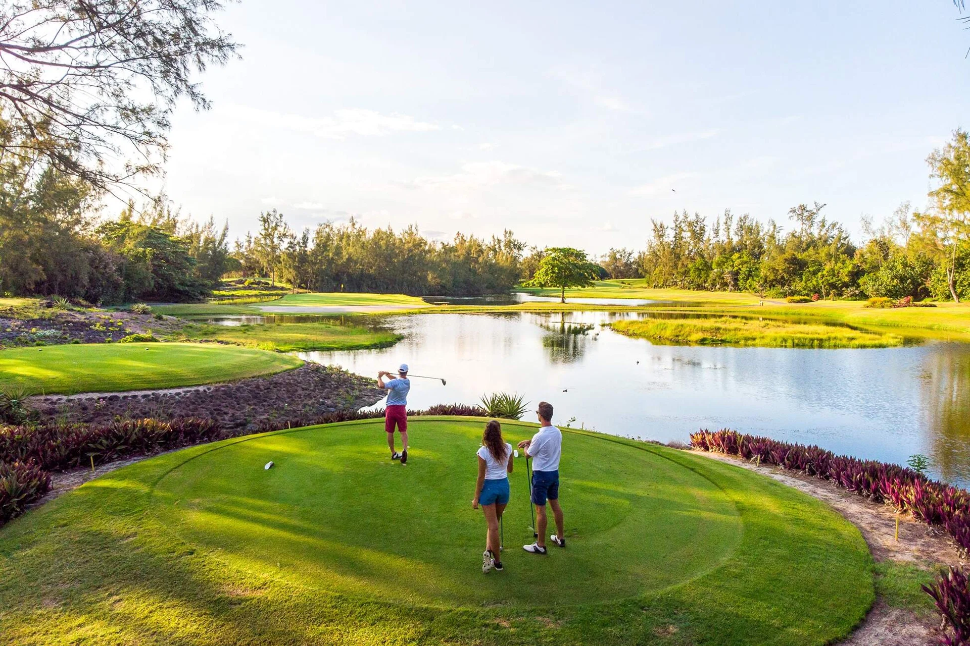 Shangri-La Le Touessrok, Mauritius · Île aux Cerfs Golf Club