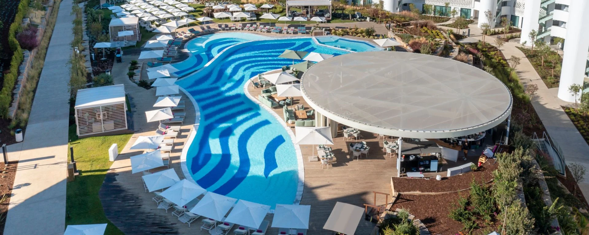 W Algarve · Hotelübersicht aus der Luft