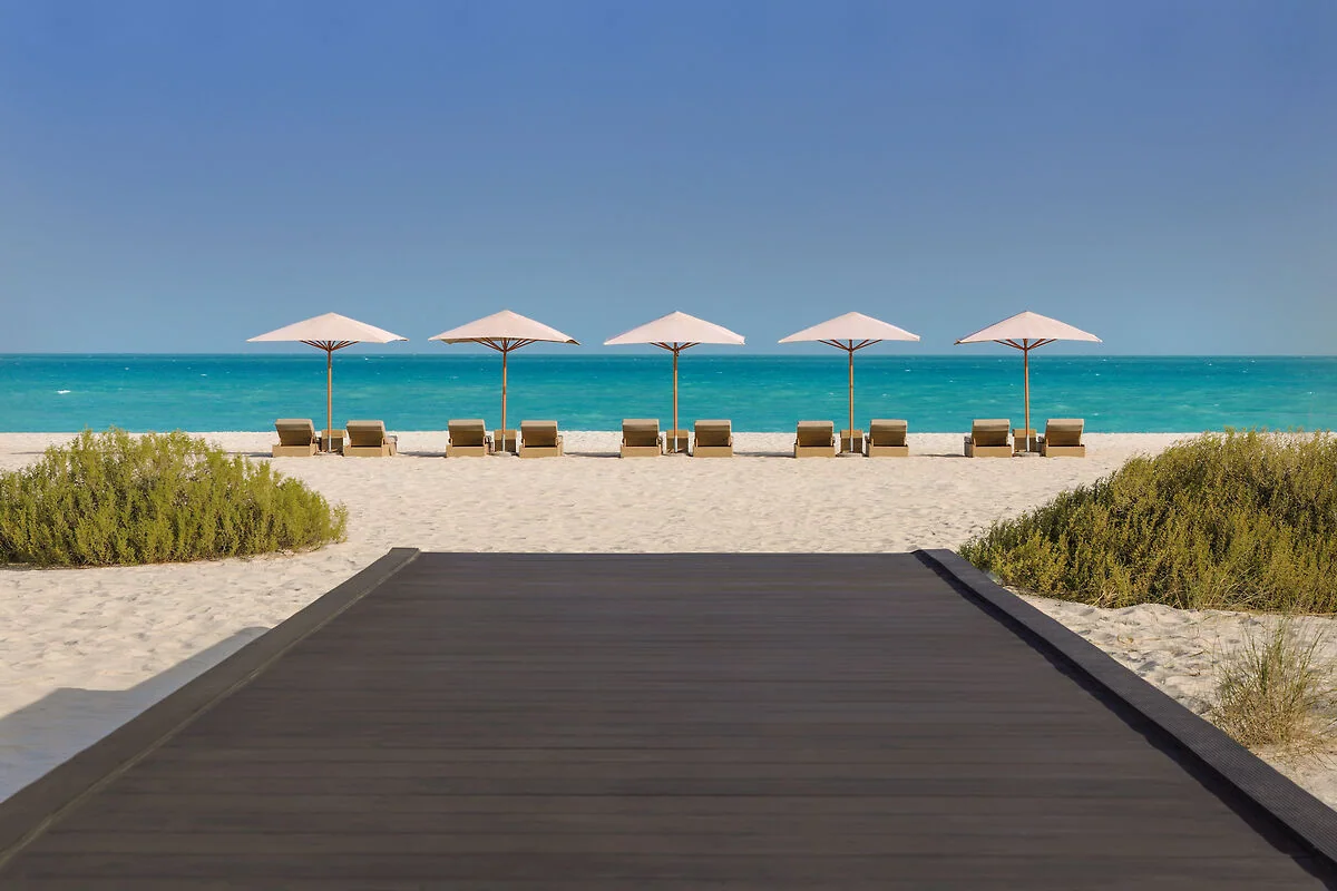 Park Hyatt Abu Dhabi Hotel and Villas · Saadiyat Beach