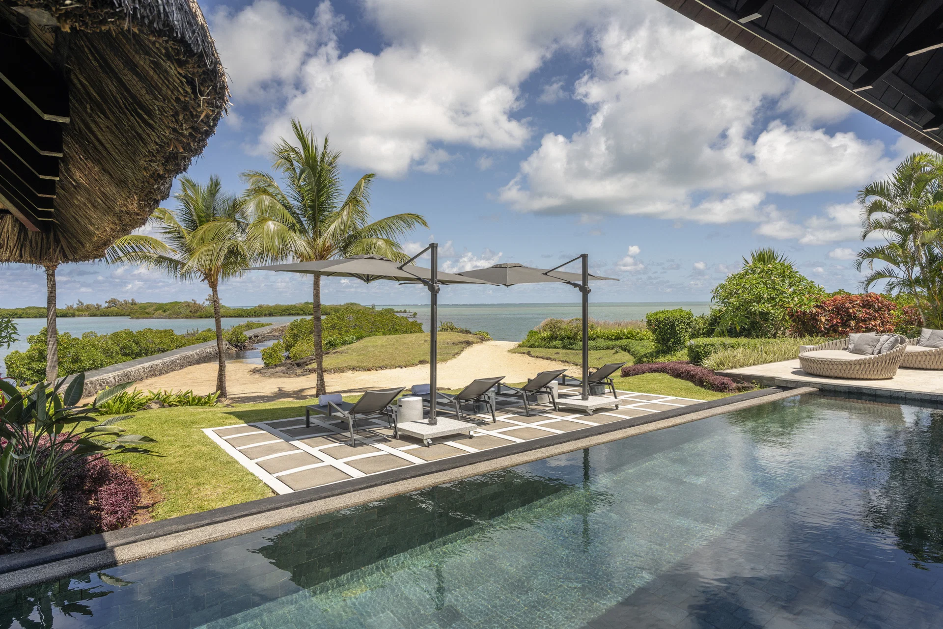Four Seasons Resort Mauritius at Anahita · OCEANFRONT-RESIDENZ MIT FÜNF SCHLAFZIMMERN UND POOL