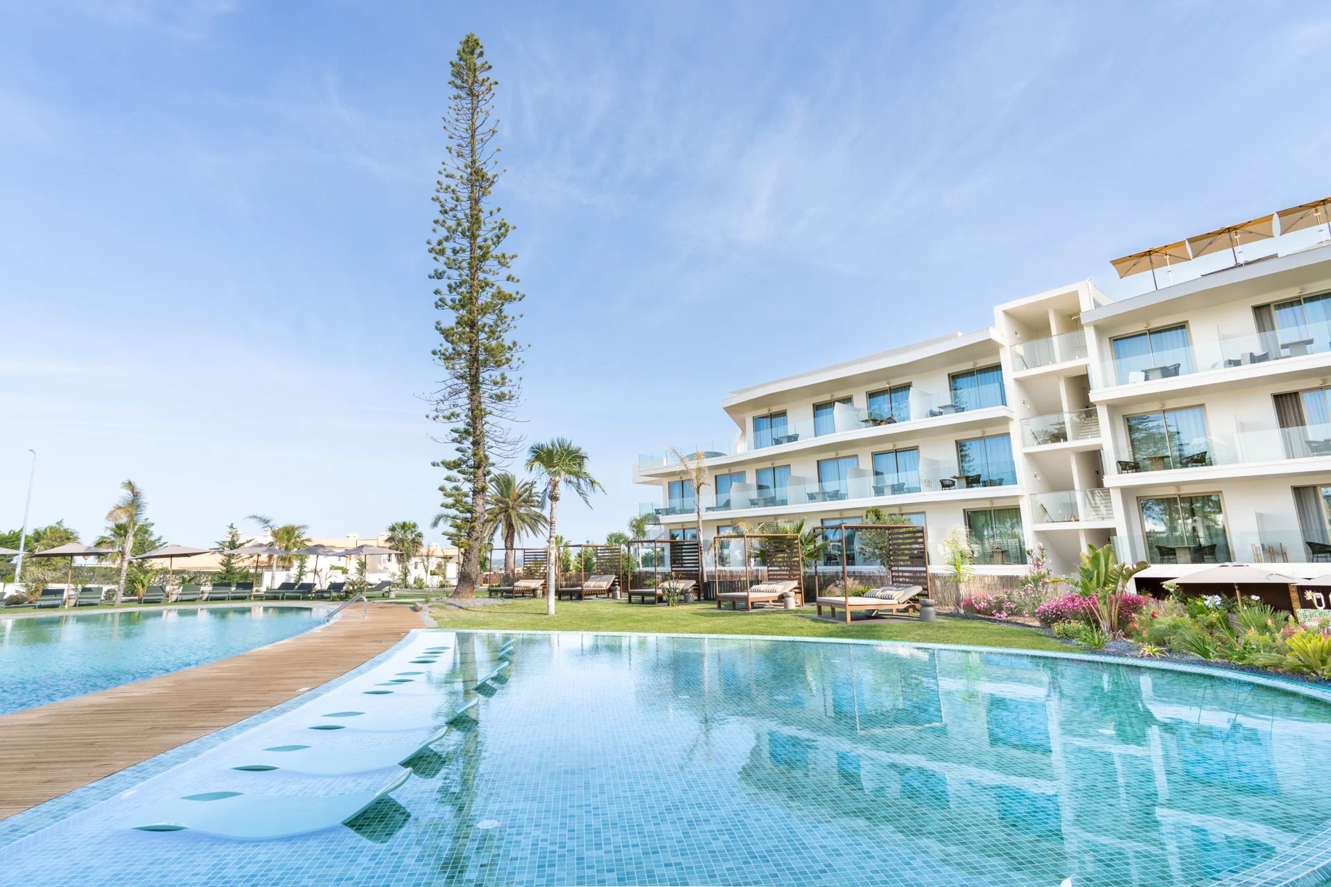ananea Castelo Suites Algarve · Pools & Dachterrasse