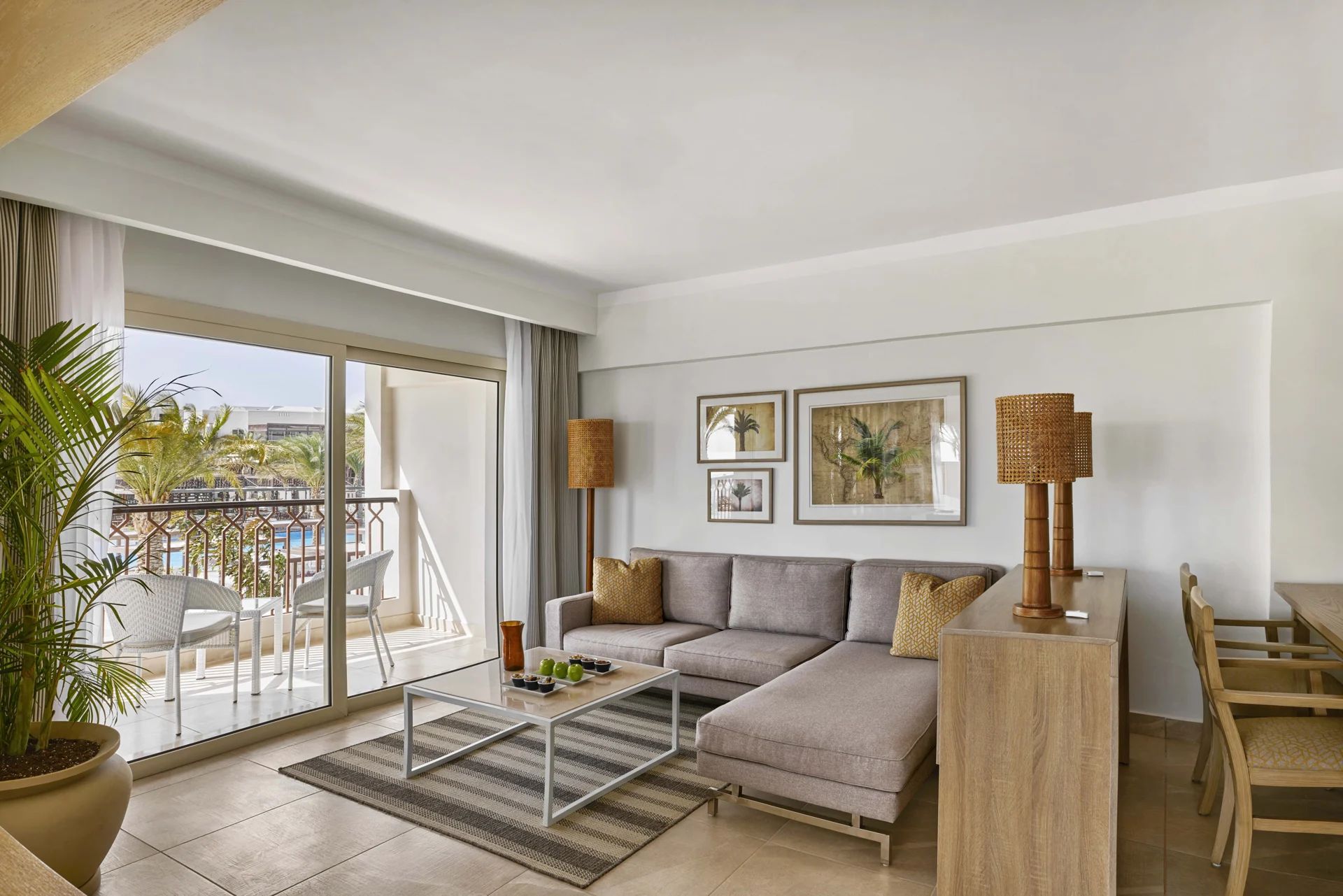 JAZ Costa Mares · Junior Suite, Queen Bed