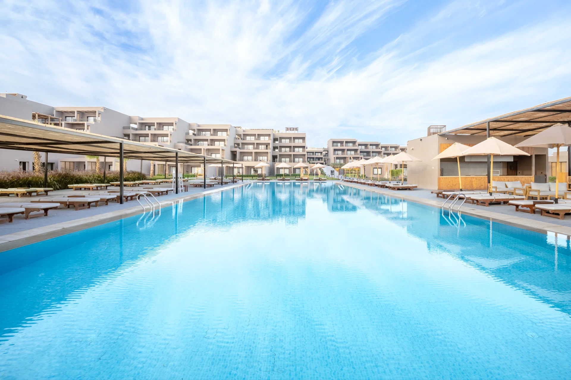 Sentido Naga Bay · Hauptpool des Sentido Naga Bay
