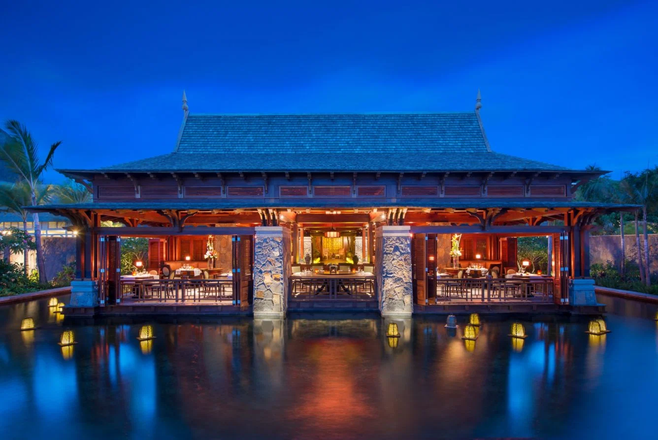 The St. Regis Le Morne Resort, Mauritius · Floating Market