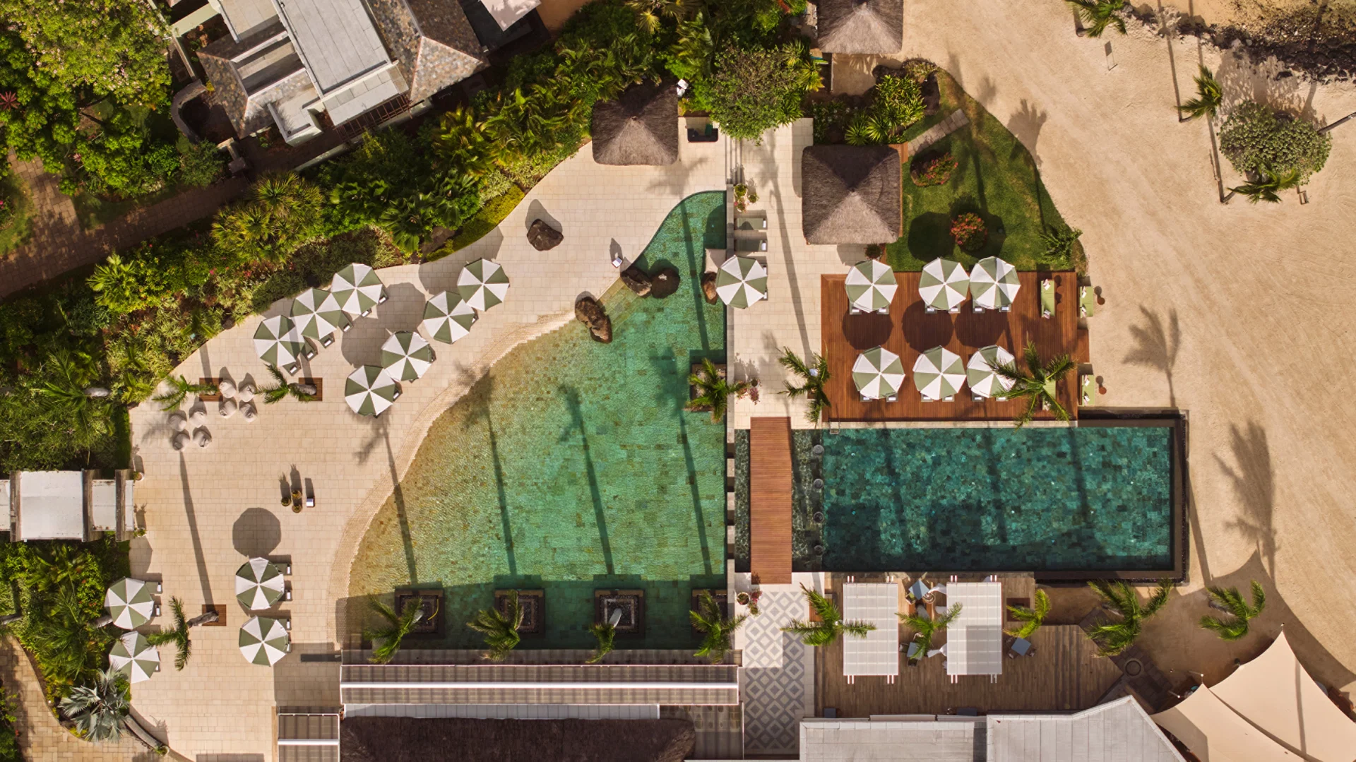 Four Seasons Resort Mauritius at Anahita · Poollandschaft