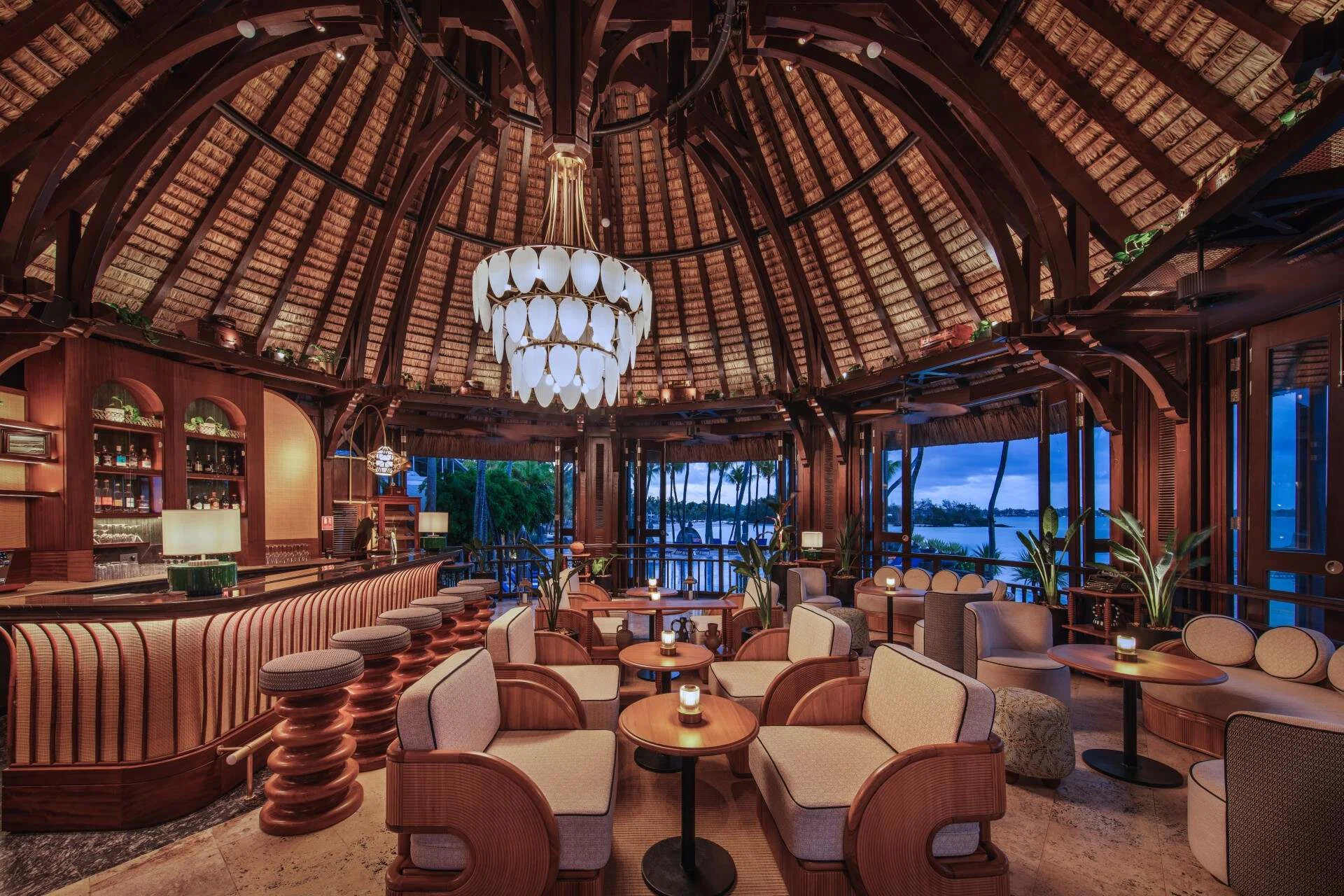 Shangri-La Le Touessrok, Mauritius · Sega Bar