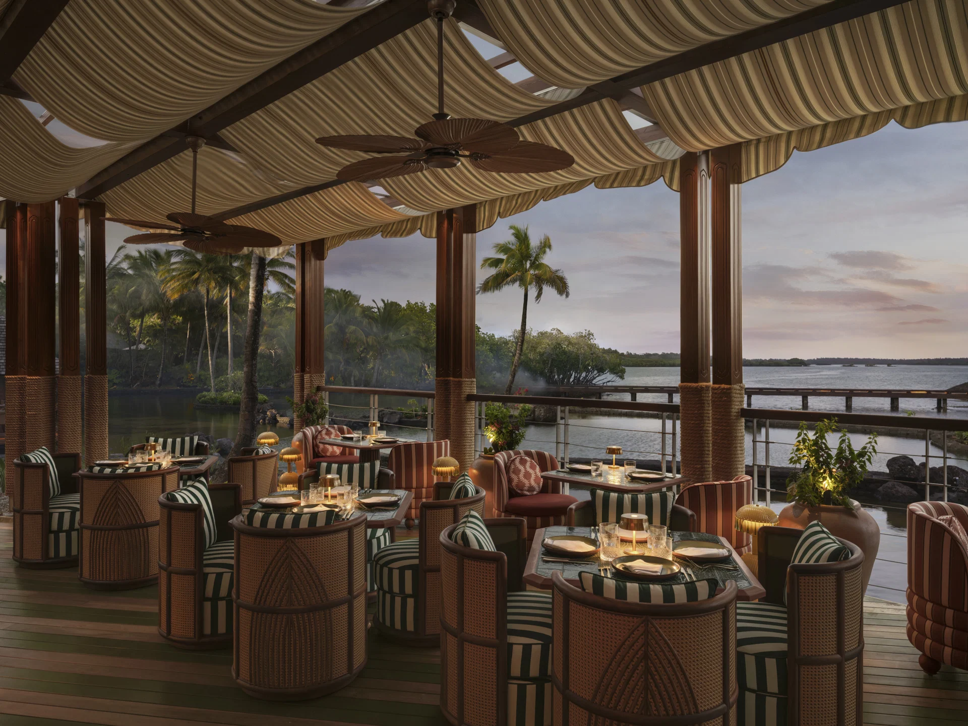 Four Seasons Resort Mauritius at Anahita · Angara