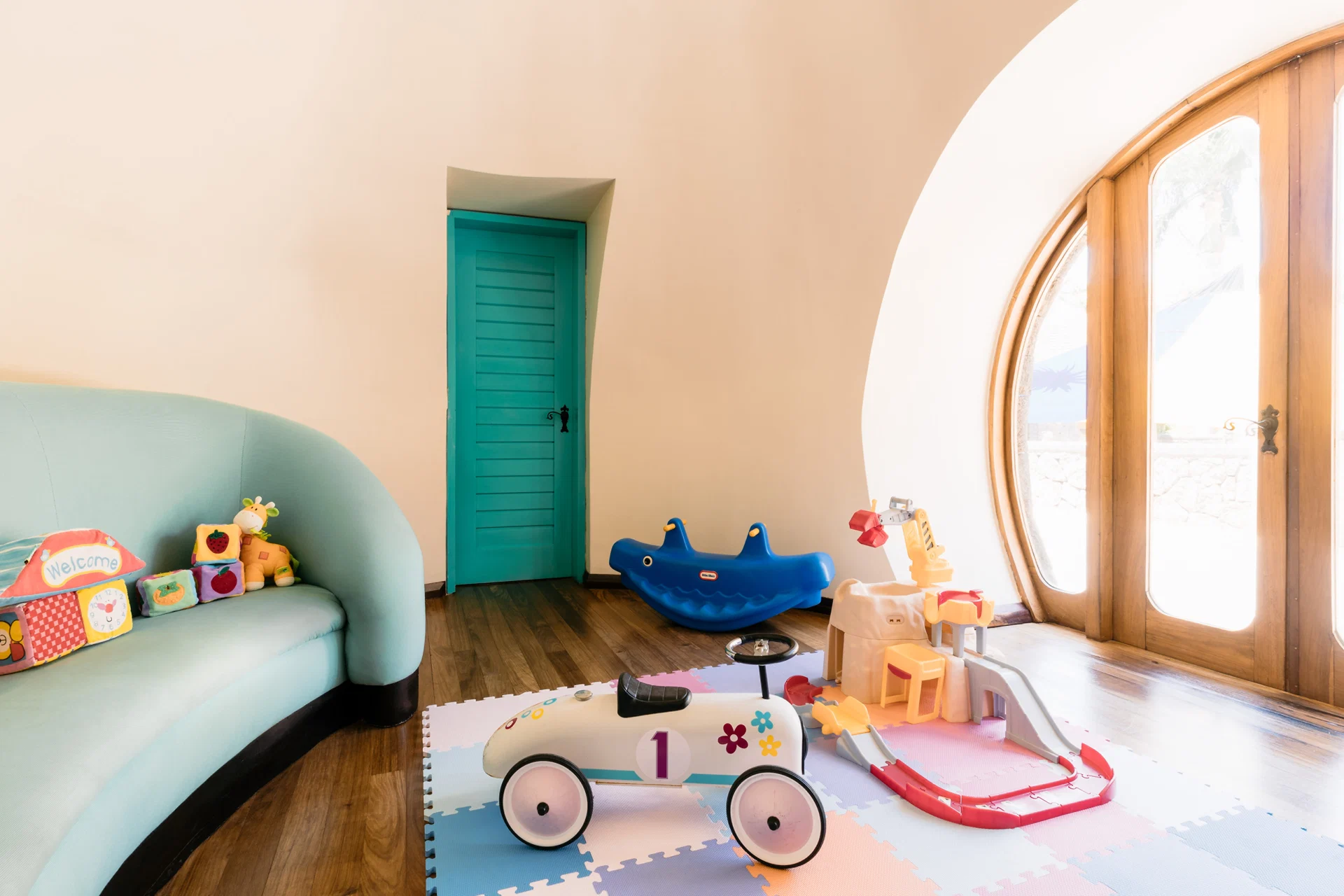 Four Seasons Resort Mauritius at Anahita · Kids For All Seasons