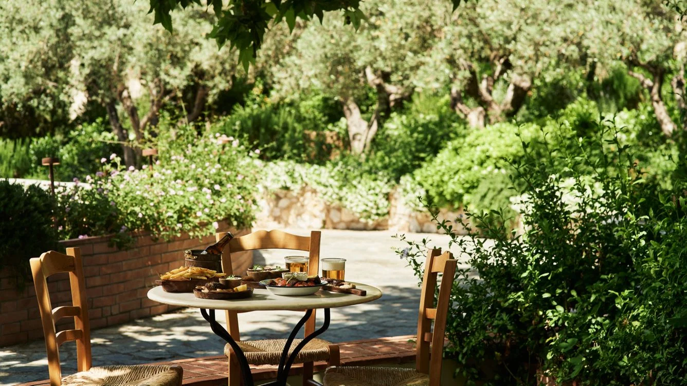 The Westin Resort Costa Navarino · Souvlakerie