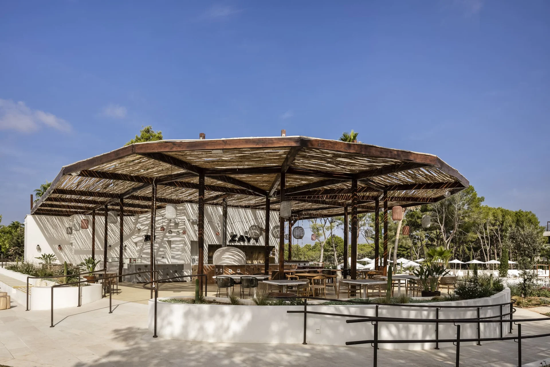 Kimpton Aysla Mallorca · Zayt Pool Club