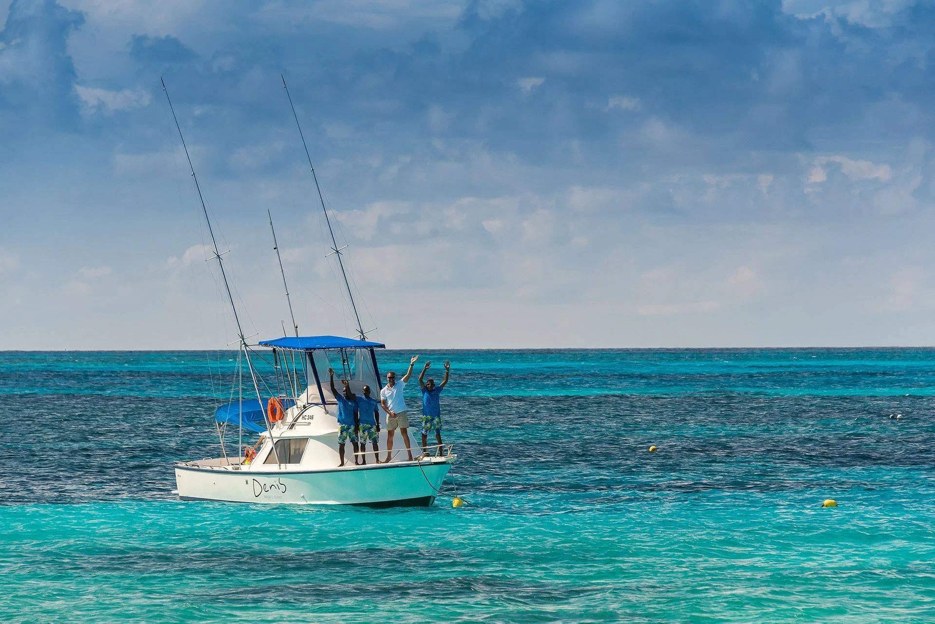 Denis Private Island · Sportfischen am Drop-off