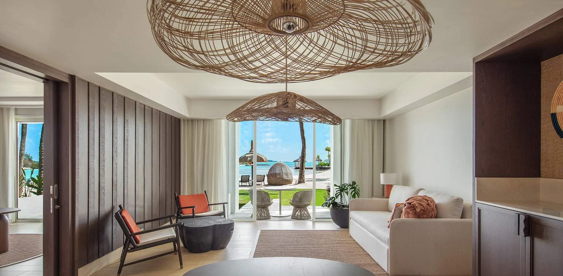 Shangri-La Le Touessrok, Mauritius · Hibiscus Signature Beachfront Suite