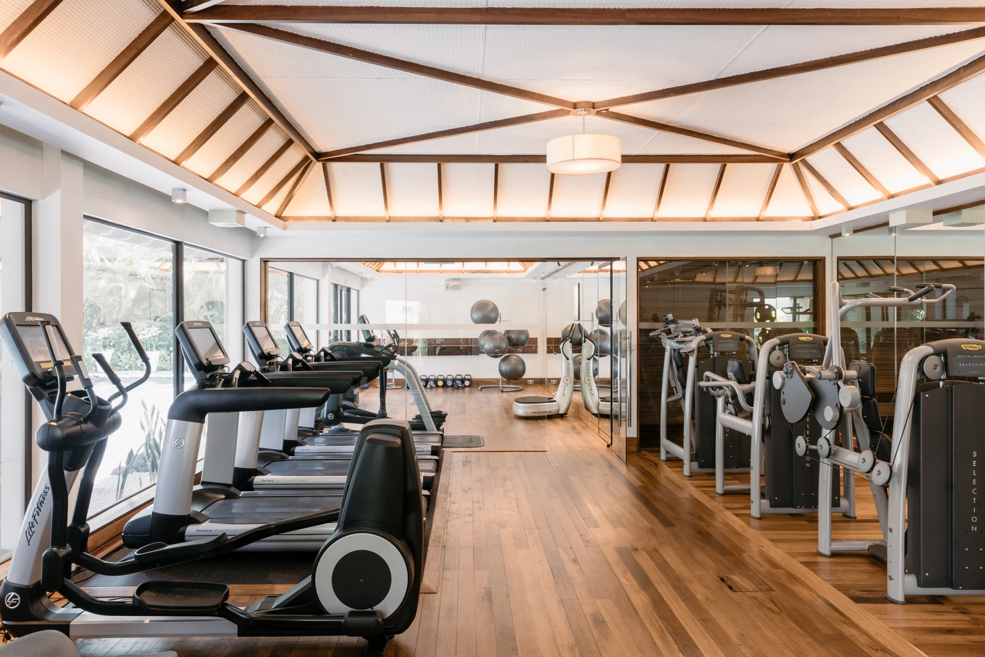 Four Seasons Resort Mauritius at Anahita · Fitness-Center