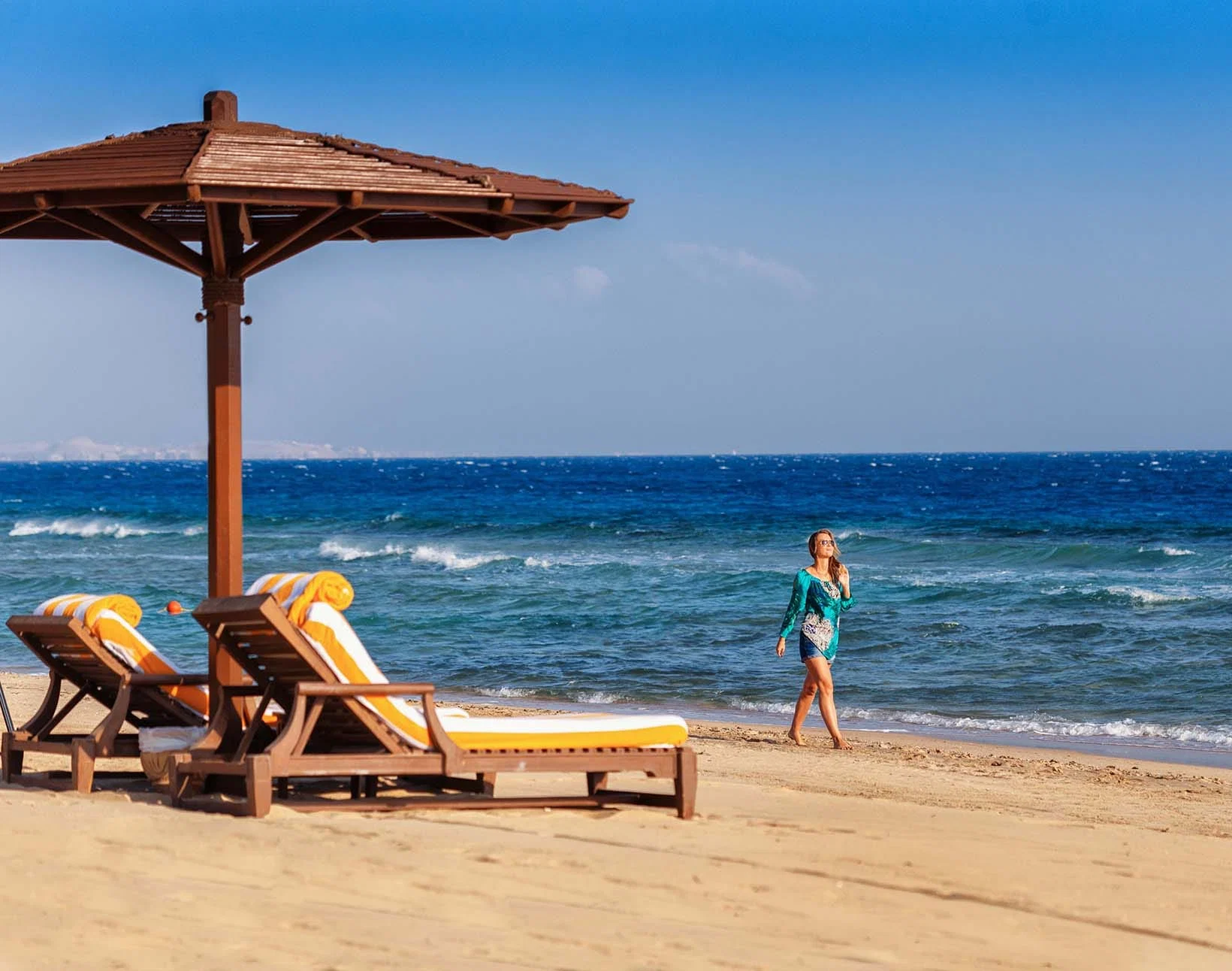 The Oberoi Sahl Hasheesh · Strand & Badesteg