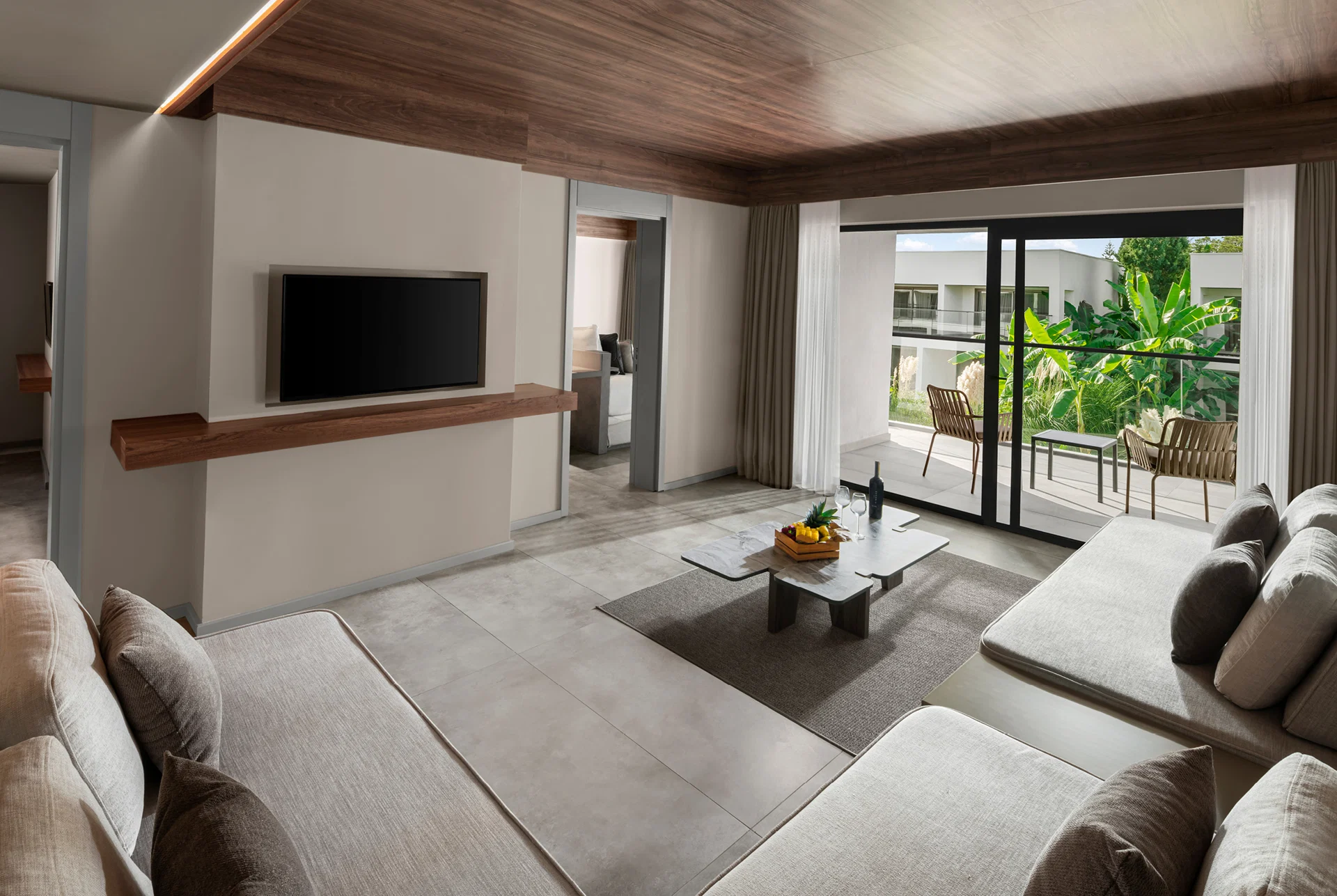 Paloma Finesse Side · Große FAMILIENSUITE MIT GARTENBLICK
