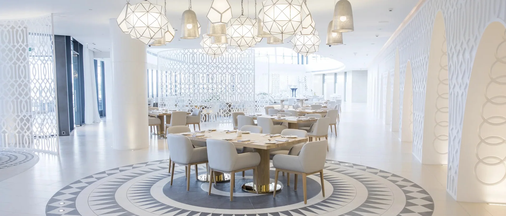 Jumeirah Saadiyat Island · White