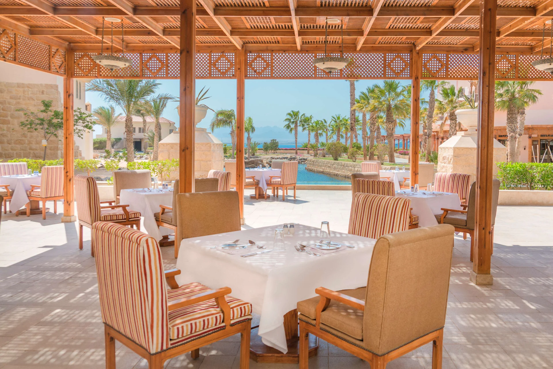 Kempinski Hotel Soma Bay · Laguna Club Lounge