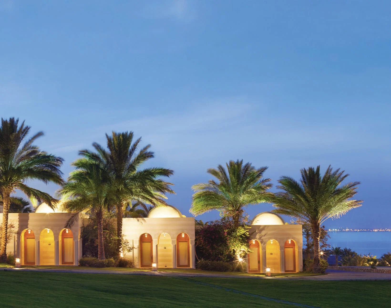 The Oberoi Sahl Hasheesh · Arabische Architektur im Abendlicht