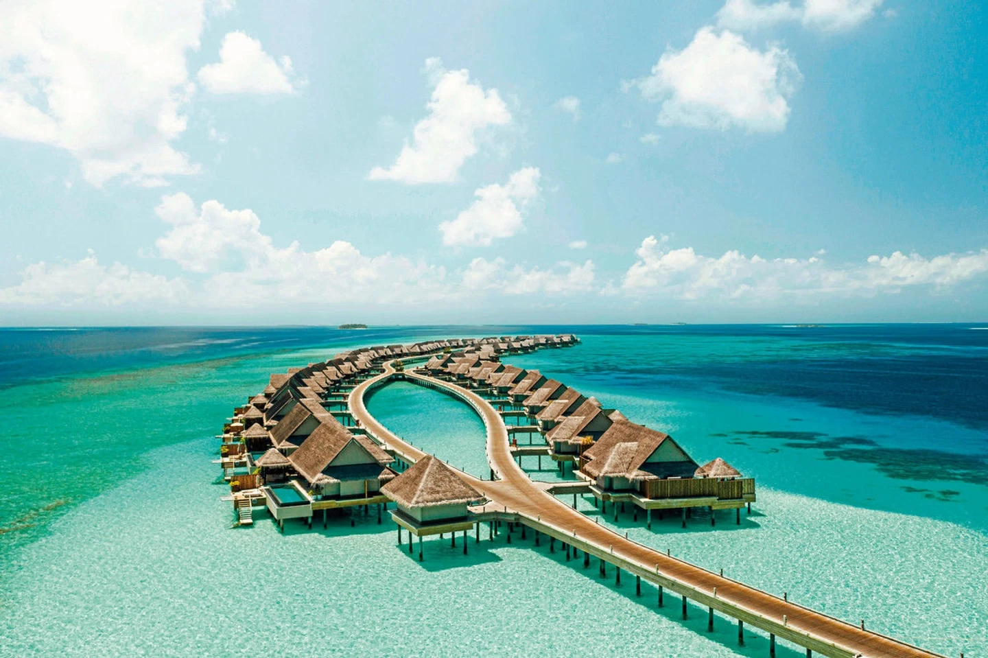 JOALI Maldives · Wasservillen über der Lagune
