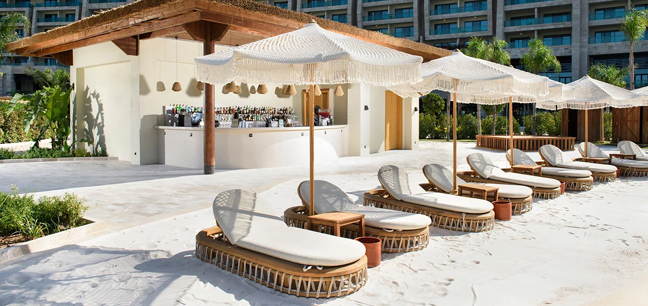 Salty Bay Pool Bar