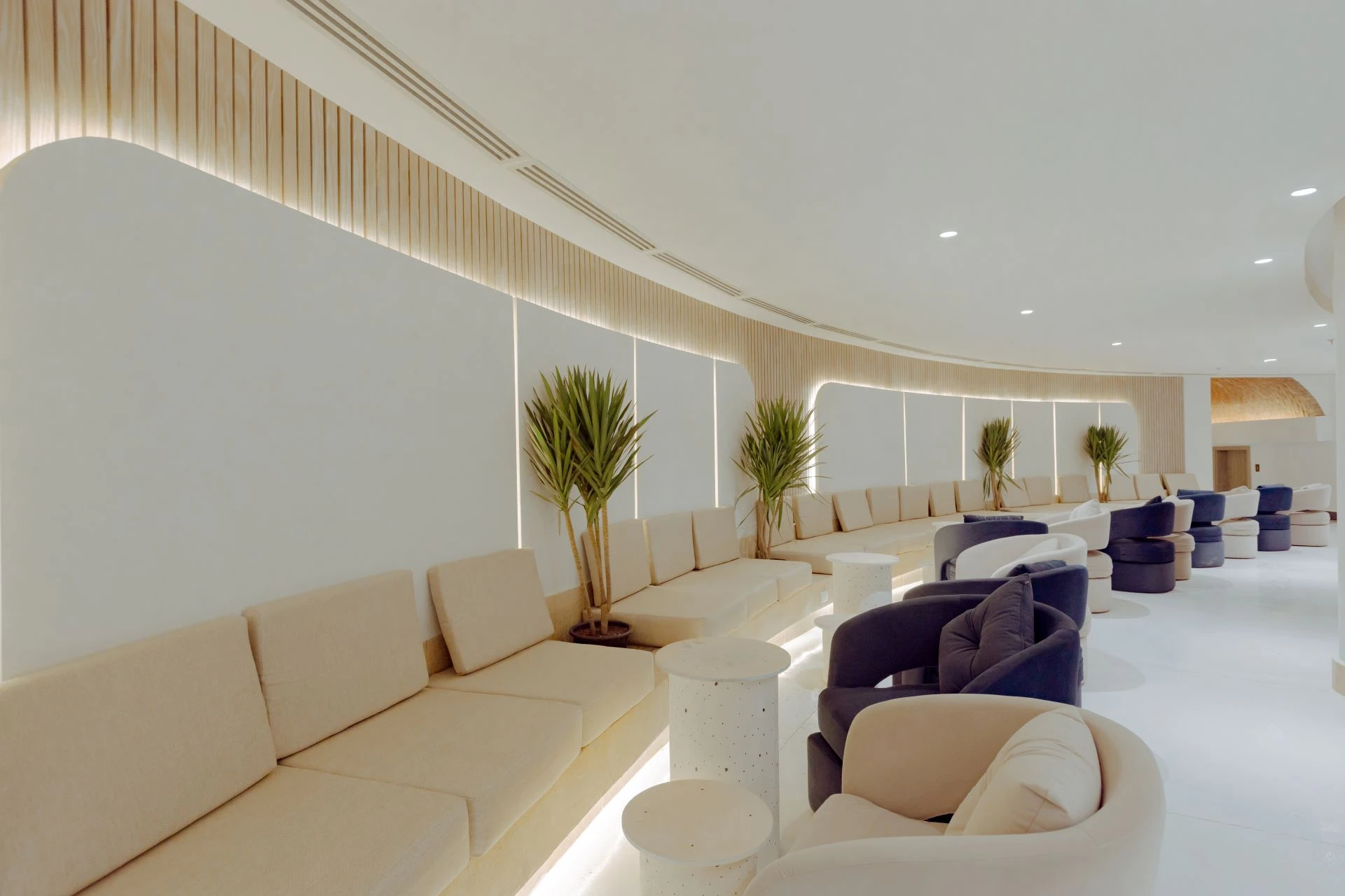 Ivory Lobby Bar im SUNRISE Anjum Resort
